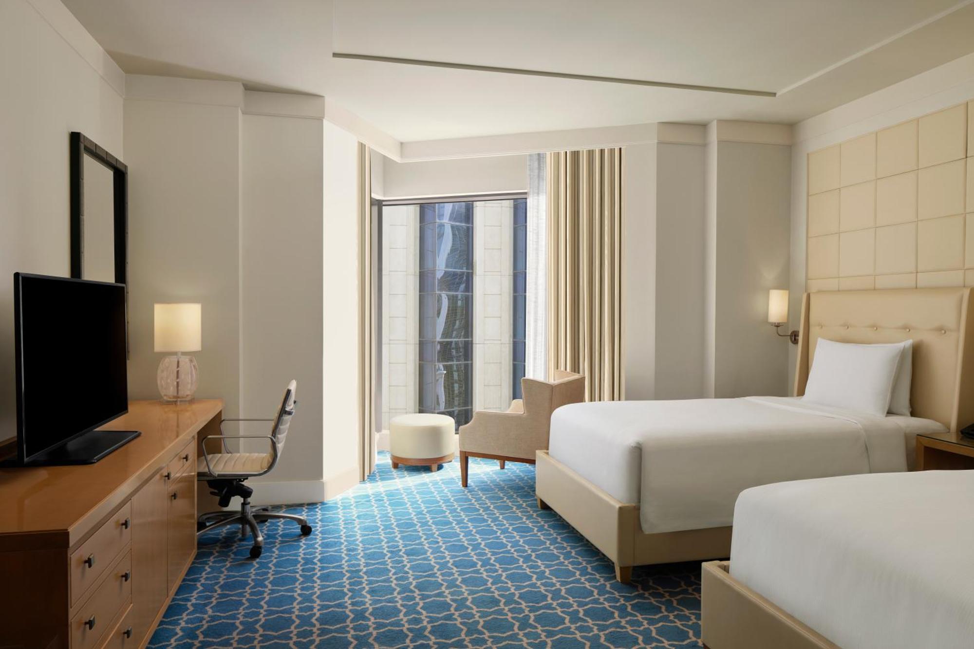 Hilton Hotel & Convention Jabal Omar Makkah Mekka Kültér fotó A guest room at the hotel