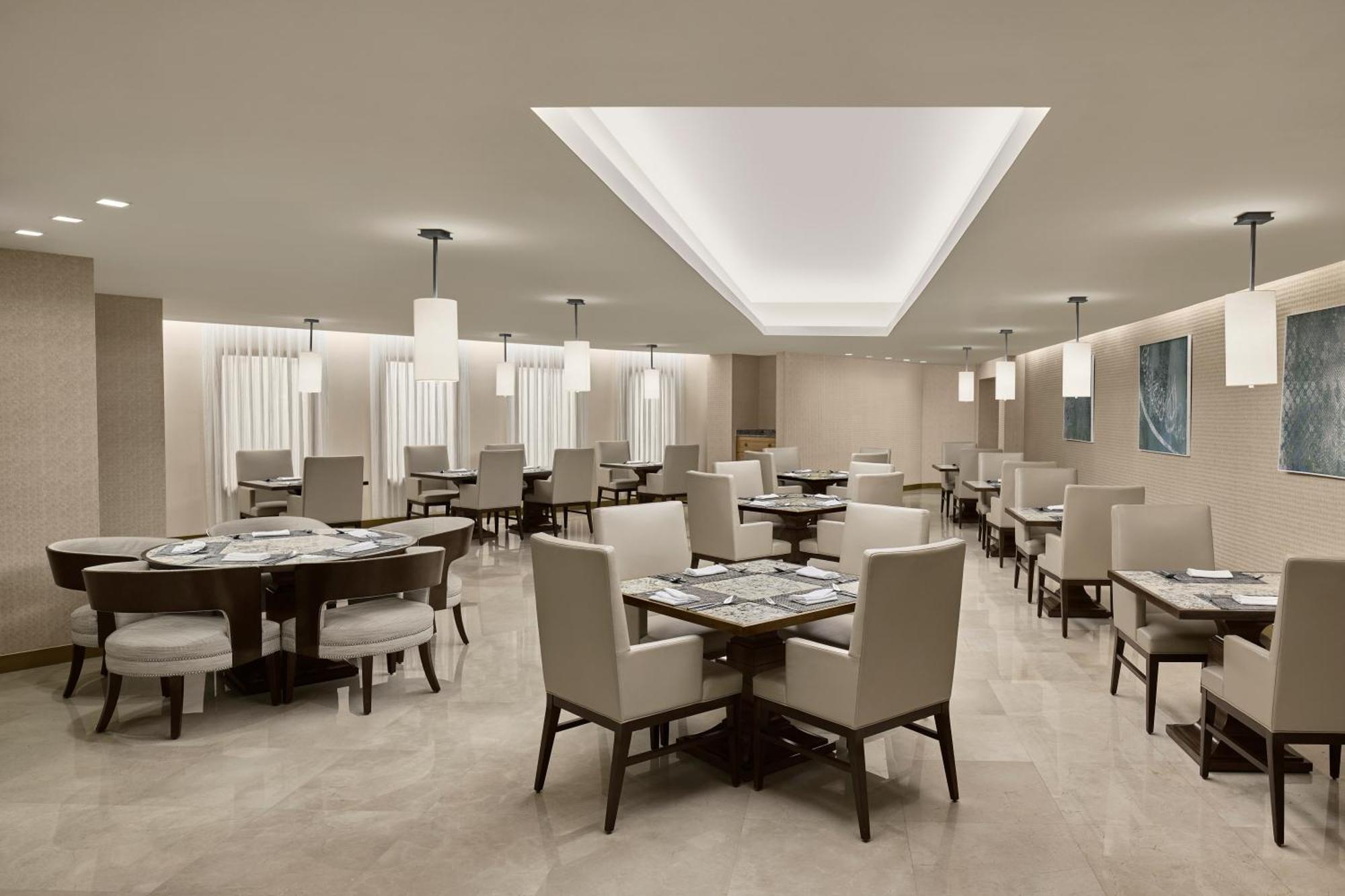 Hilton Hotel & Convention Jabal Omar Makkah Mekka Kültér fotó The restaurant's interior