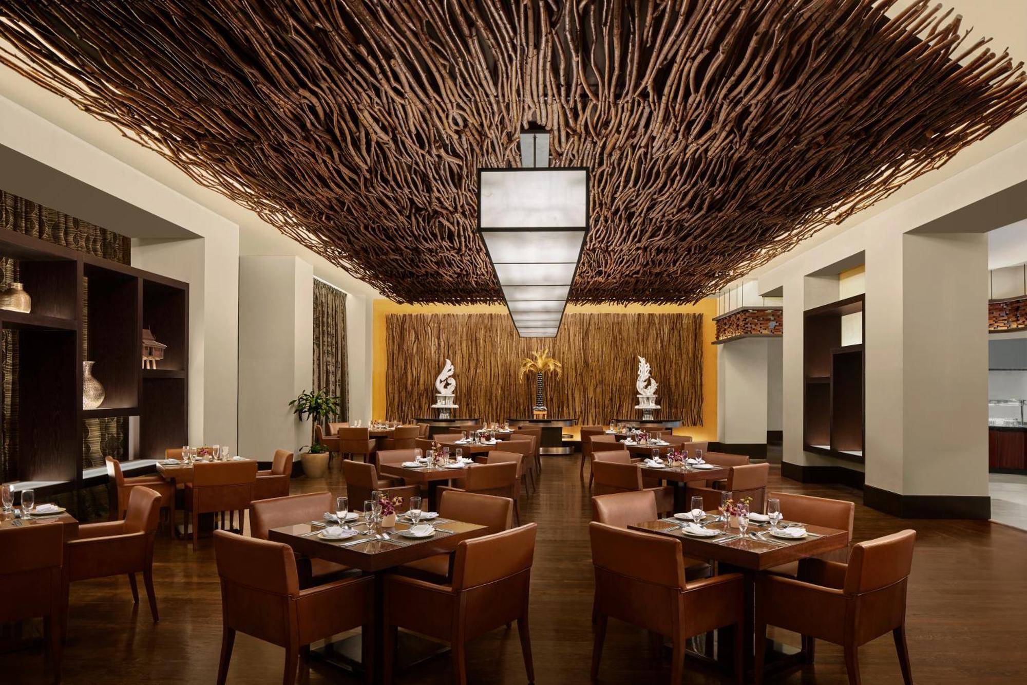 Hilton Hotel & Convention Jabal Omar Makkah Mekka Kültér fotó Interior of the restaurant