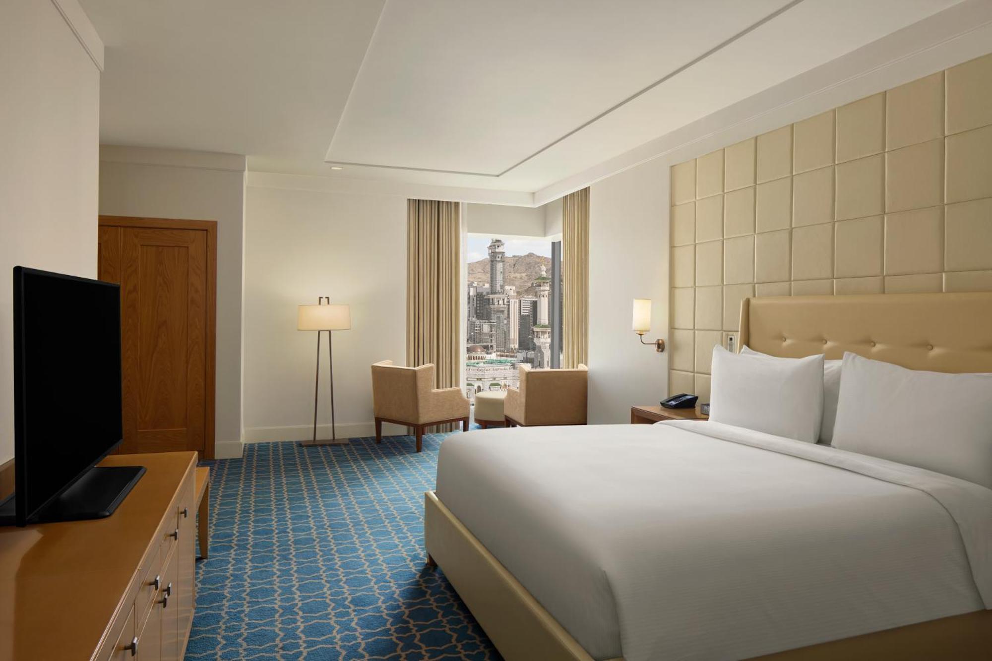 Hilton Hotel & Convention Jabal Omar Makkah Mekka Kültér fotó A room at the hotel