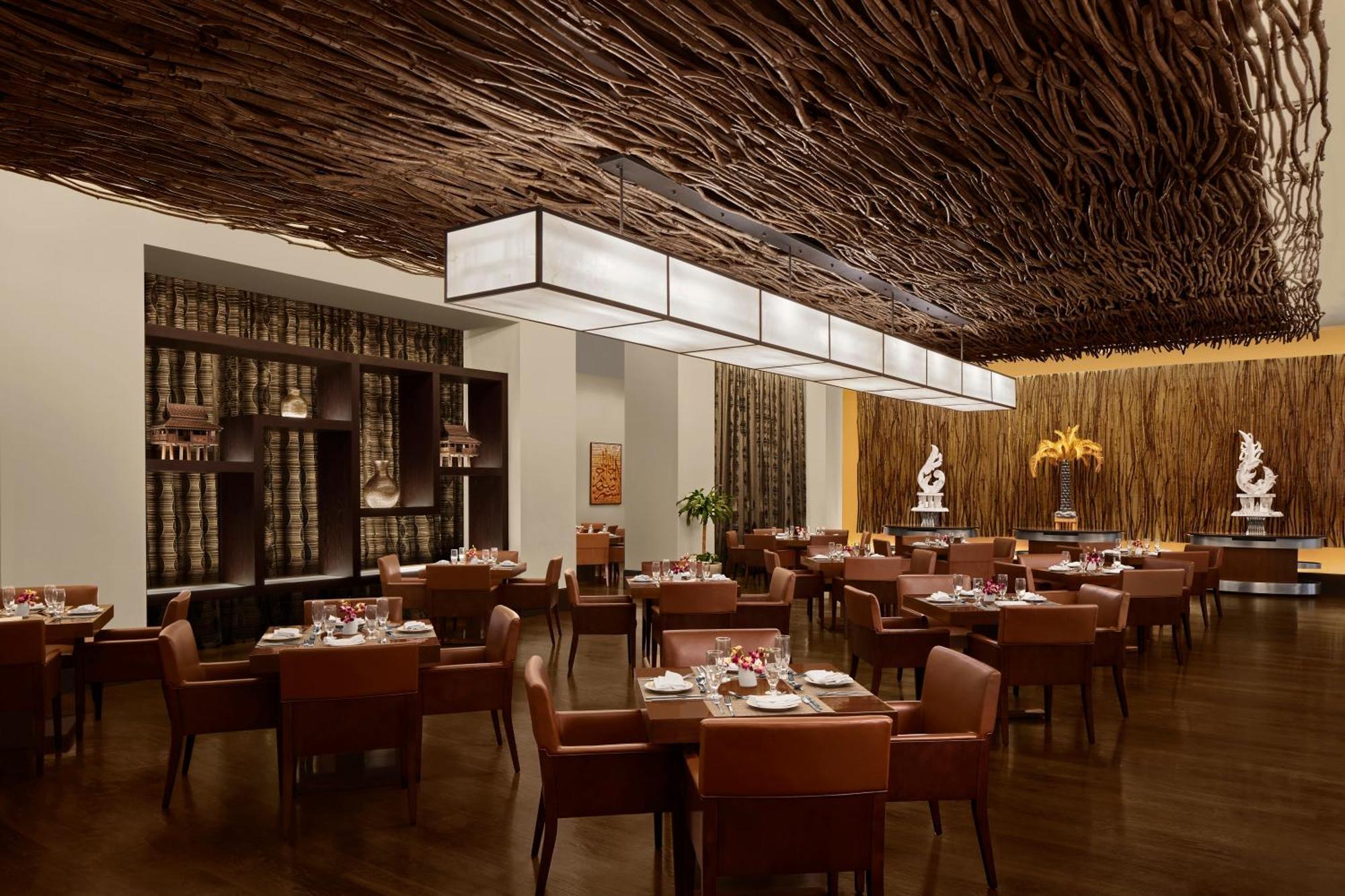 Hilton Hotel & Convention Jabal Omar Makkah Mekka Kültér fotó The restaurant's interior